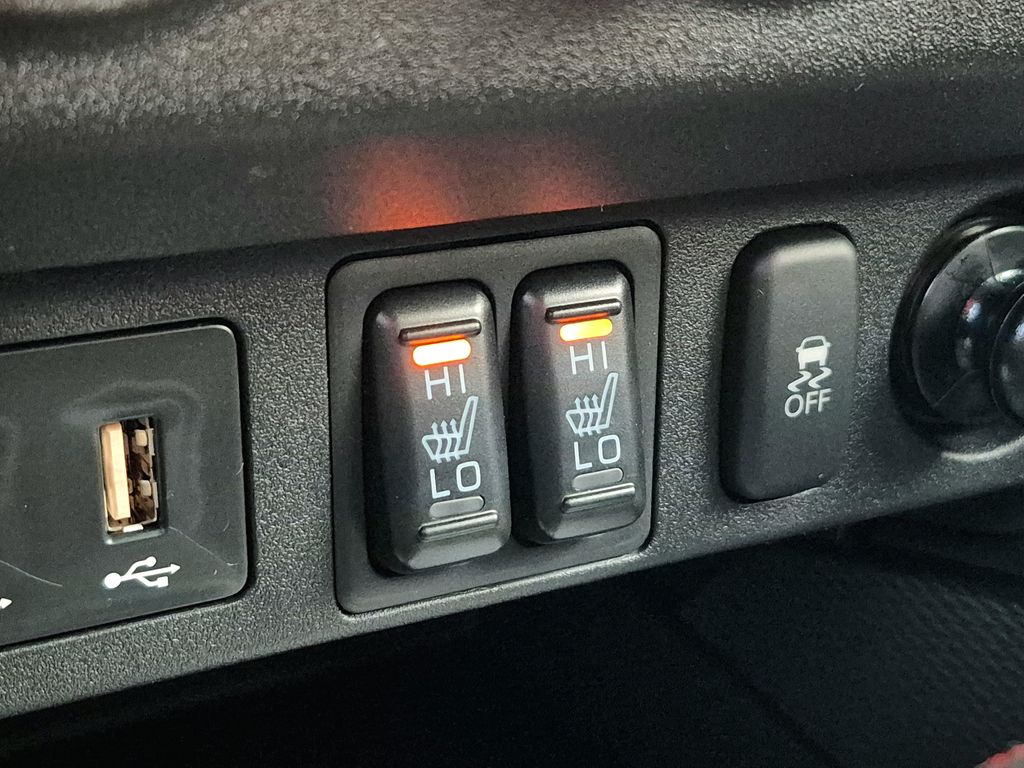 2026 Mitsubishi Outlander Sport 2.0 LE - 11