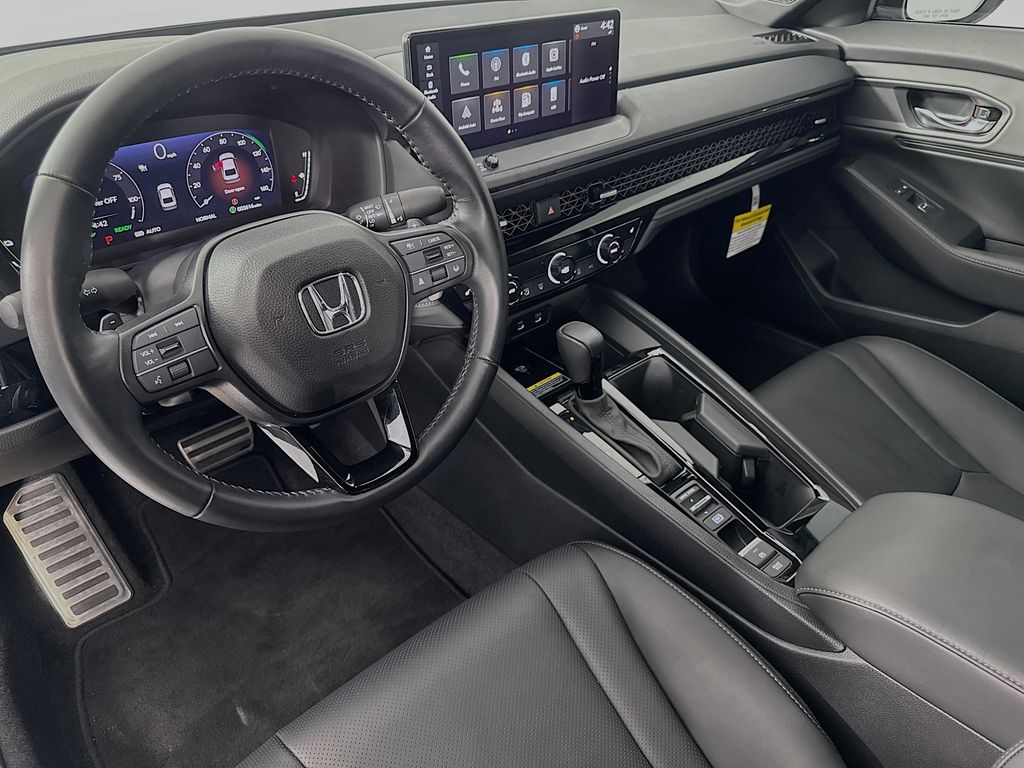 2025 Honda Accord Hybrid Sport-L photo