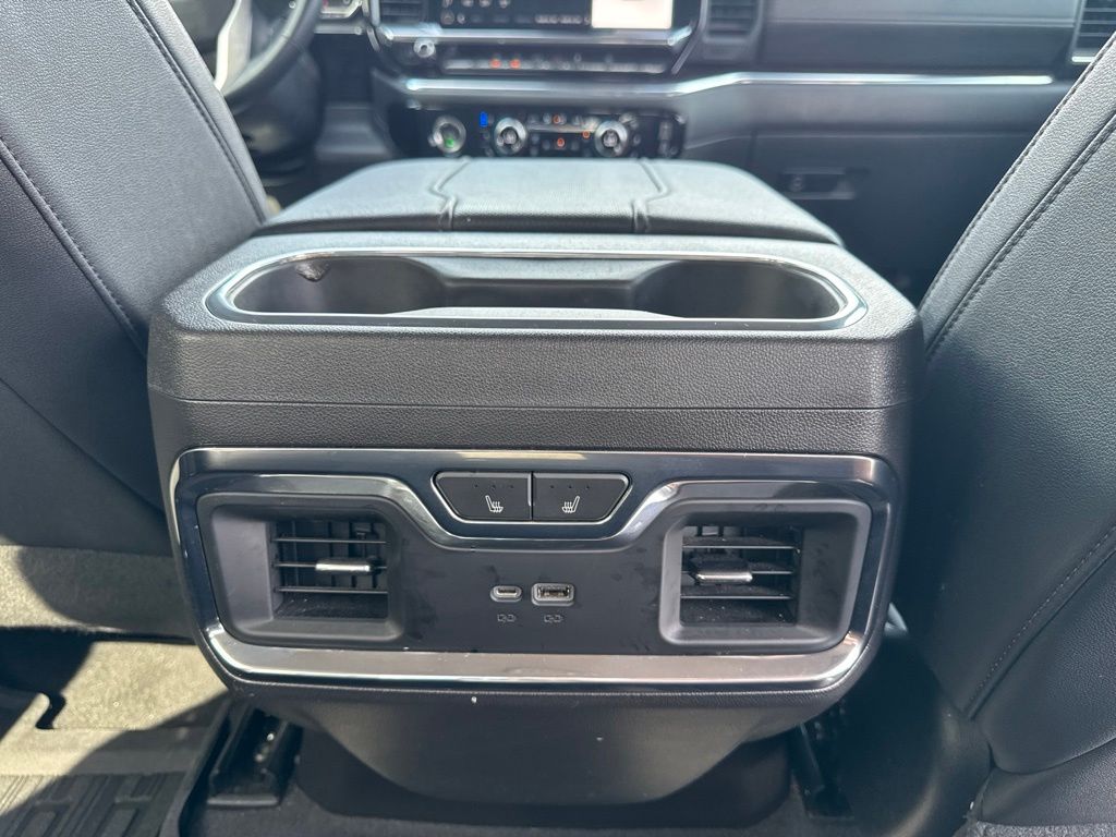 Used 2024 Black GMC SLT image 19