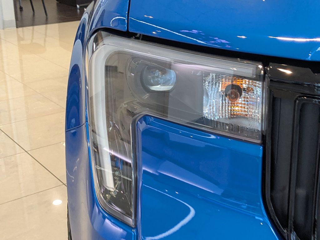 2025 Ford Maverick Lobo