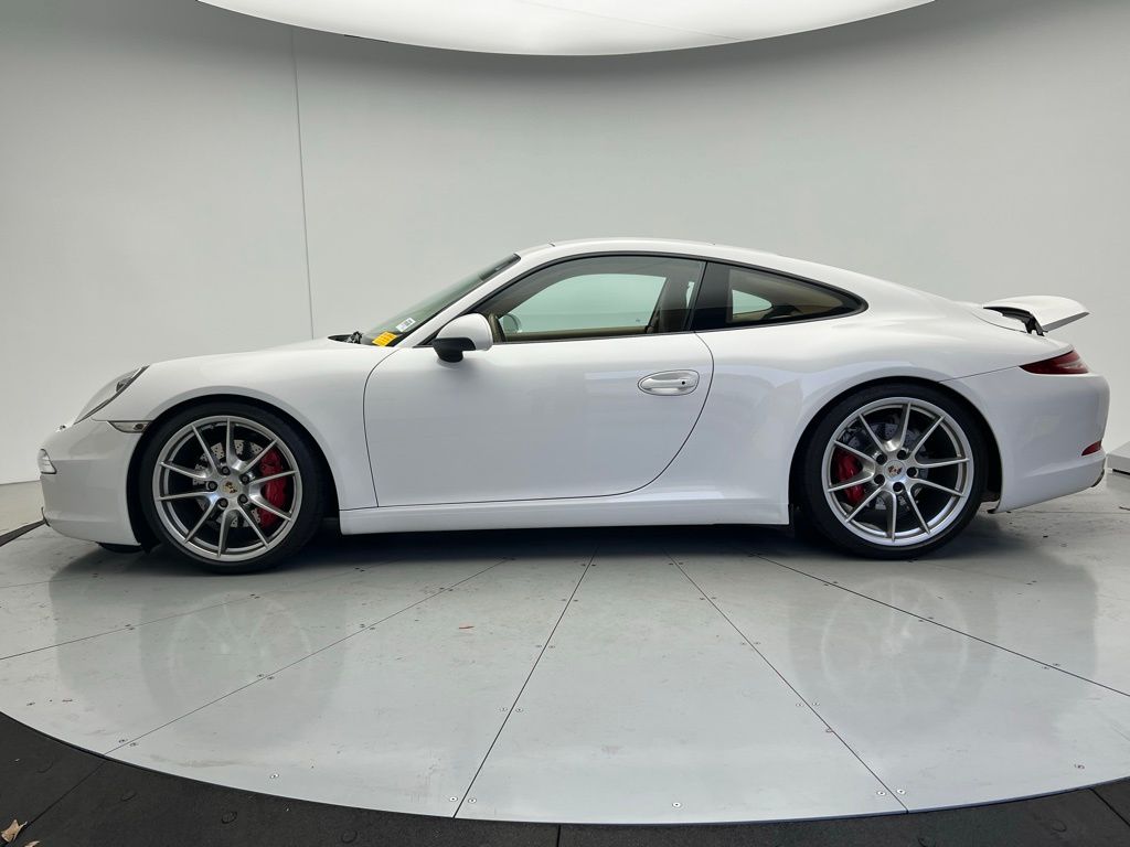 Thumbnail: 2012 Porsche 911 - 2