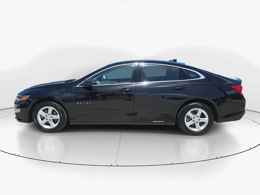 2024 Mosaic Black Metallic Chevrolet Malibu LT FWD Sedan