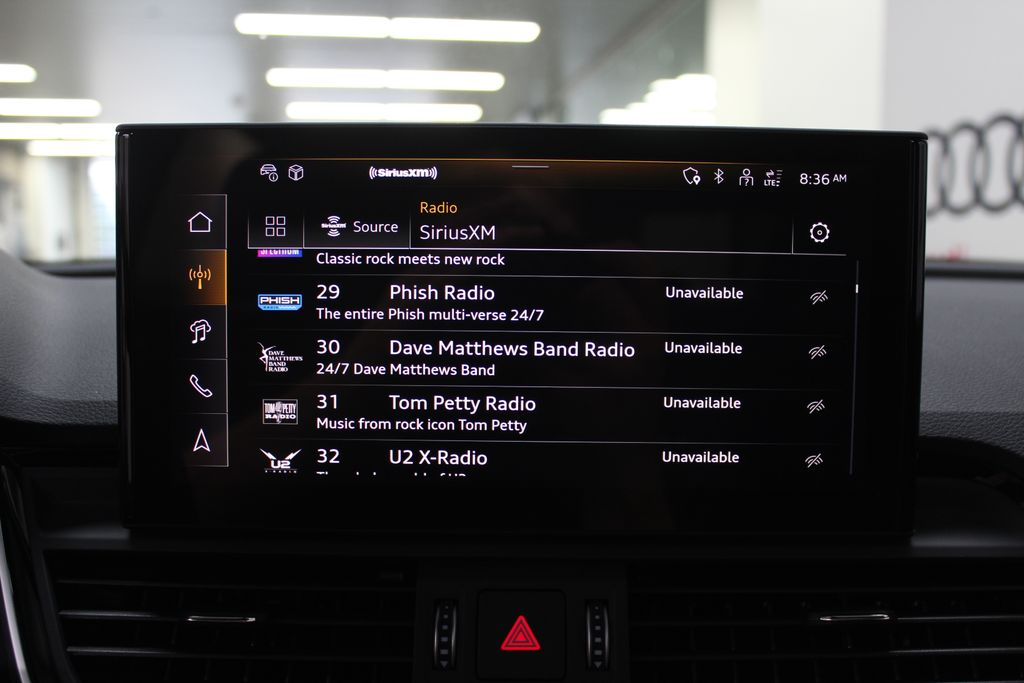 2025 Audi SQ5  21