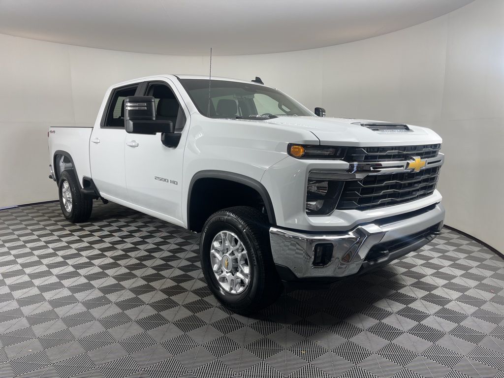 2024 Chevrolet Silverado 2500 LT 6