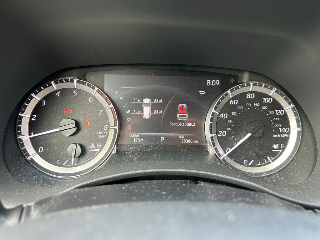 2023 Toyota Highlander XLE 24