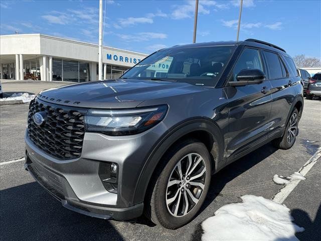 2025 Ford Explorer ST-Line AWD