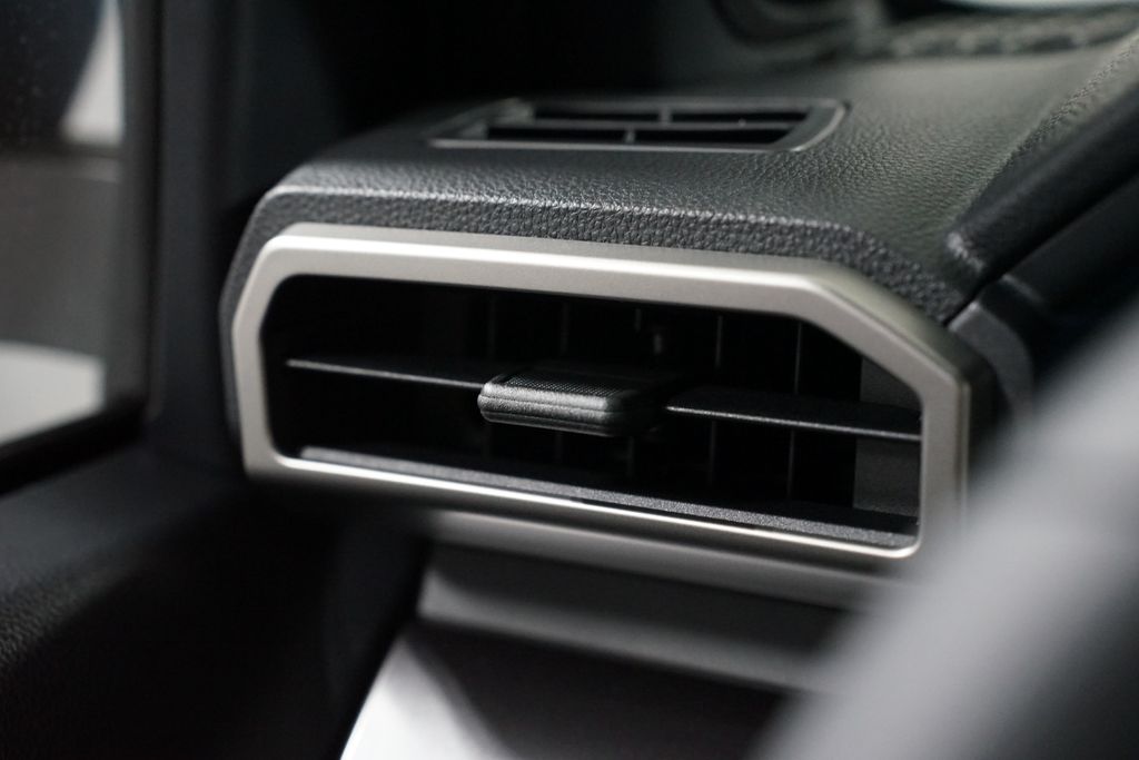 Thumbnail: 2026 Toyota 4Runner - 28