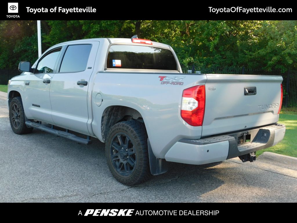 Thumbnail: 2021 Toyota Tundra - 3