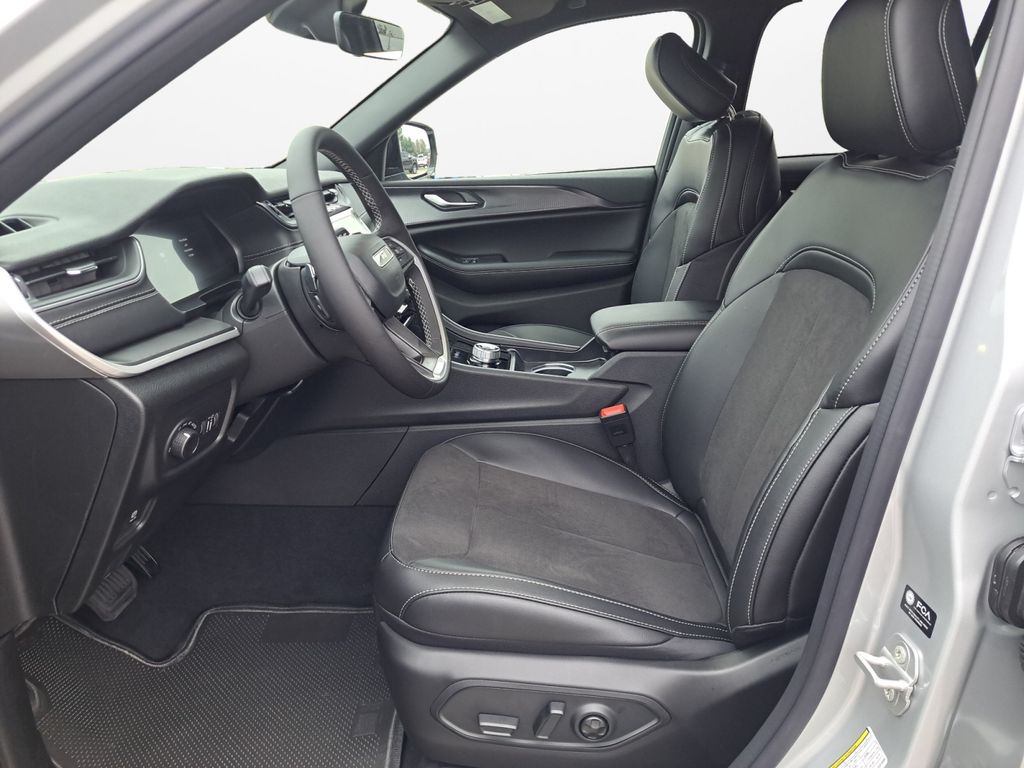 New Car 2025 Jeep Grand Cherokee  Altitude X For Sale Under $50,000 In Austin, Texas