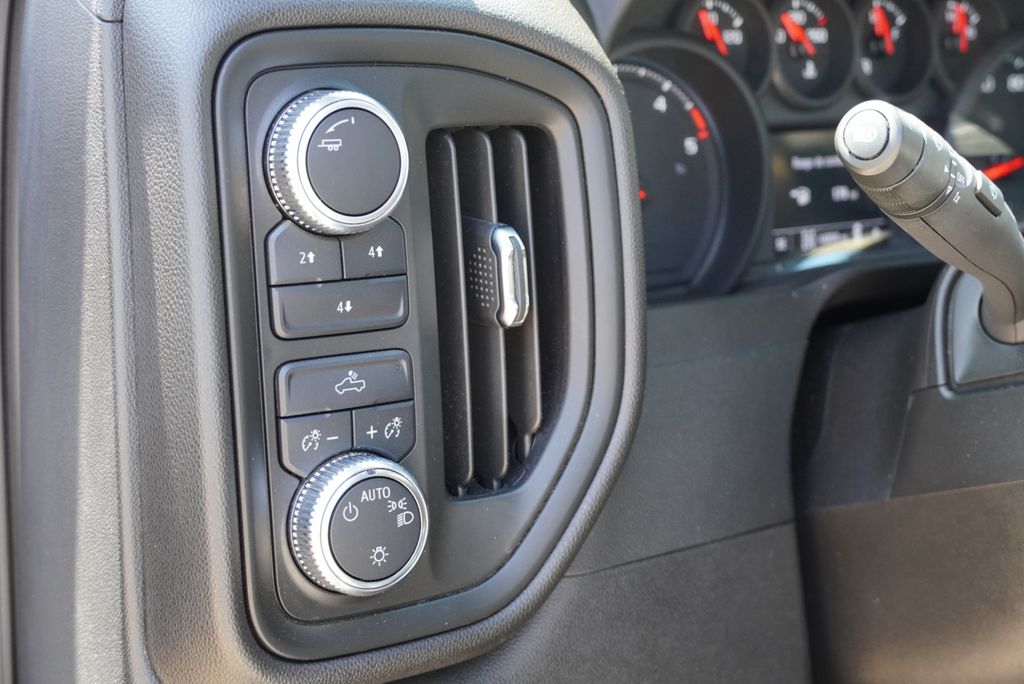 Used 2025 GMC Sierra 2500HD Truck