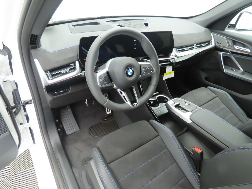 Thumbnail: 2026 BMW X1 - 9