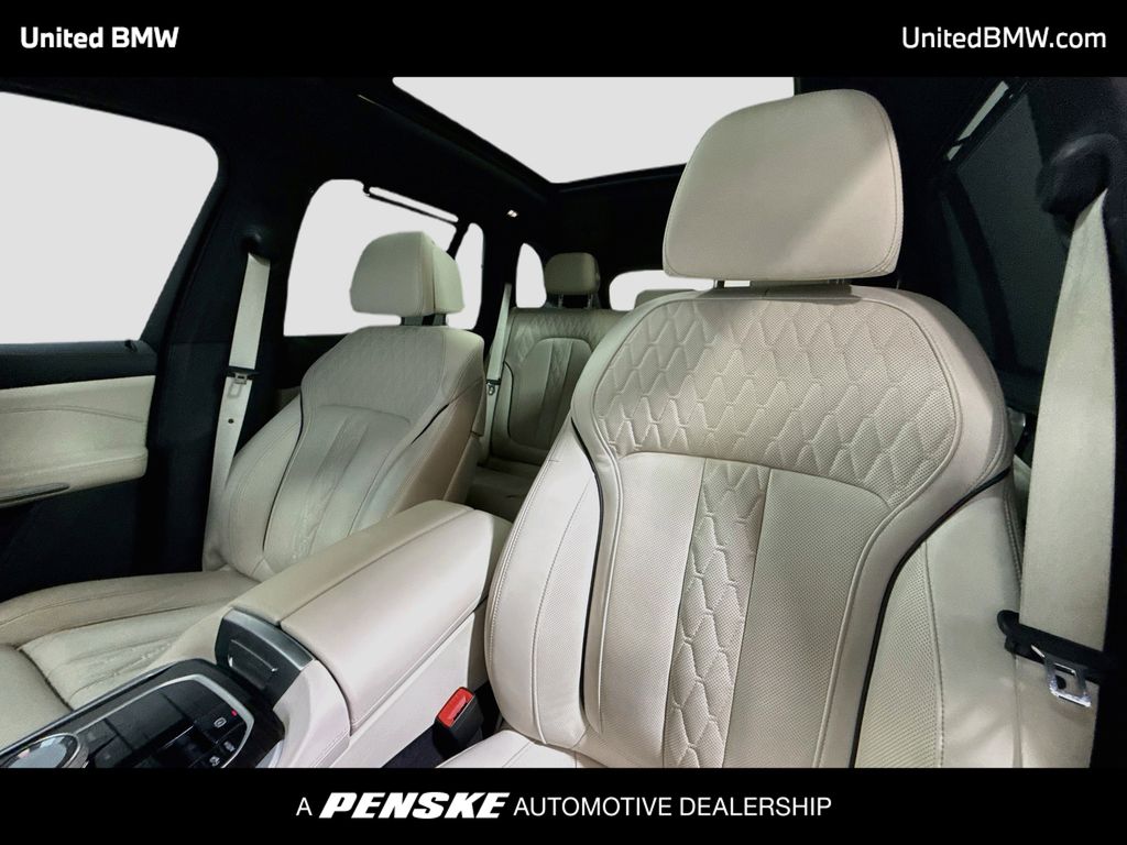Thumbnail: 2024 BMW X5 - 12
