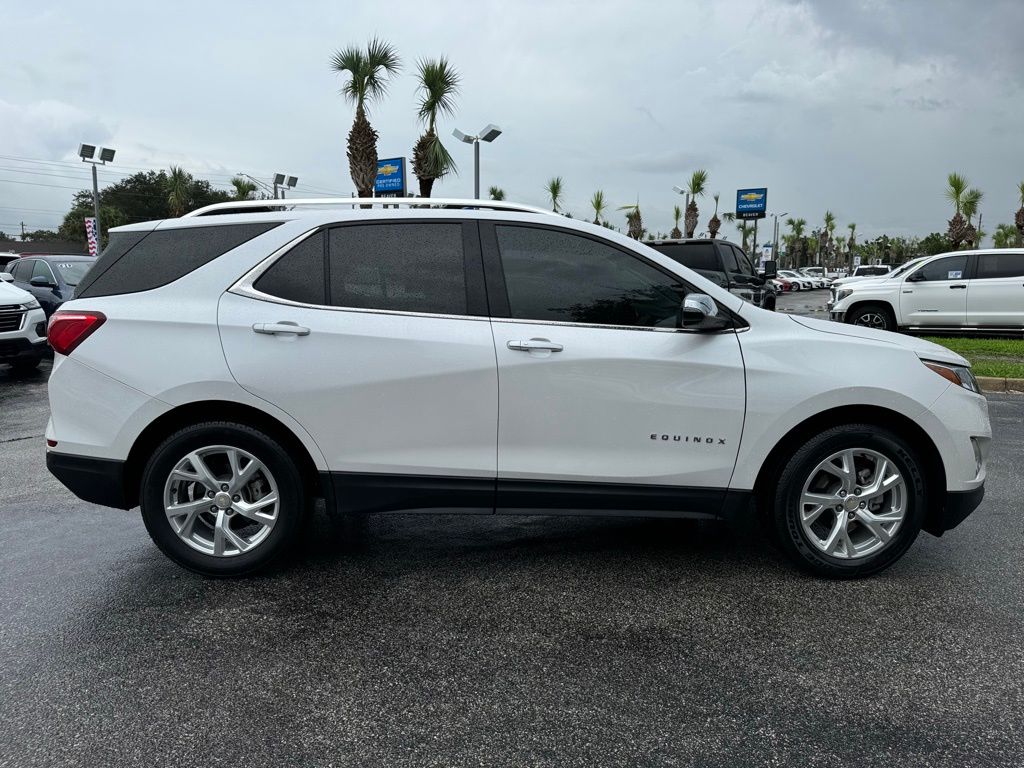 2021 Chevrolet Equinox Premier 9