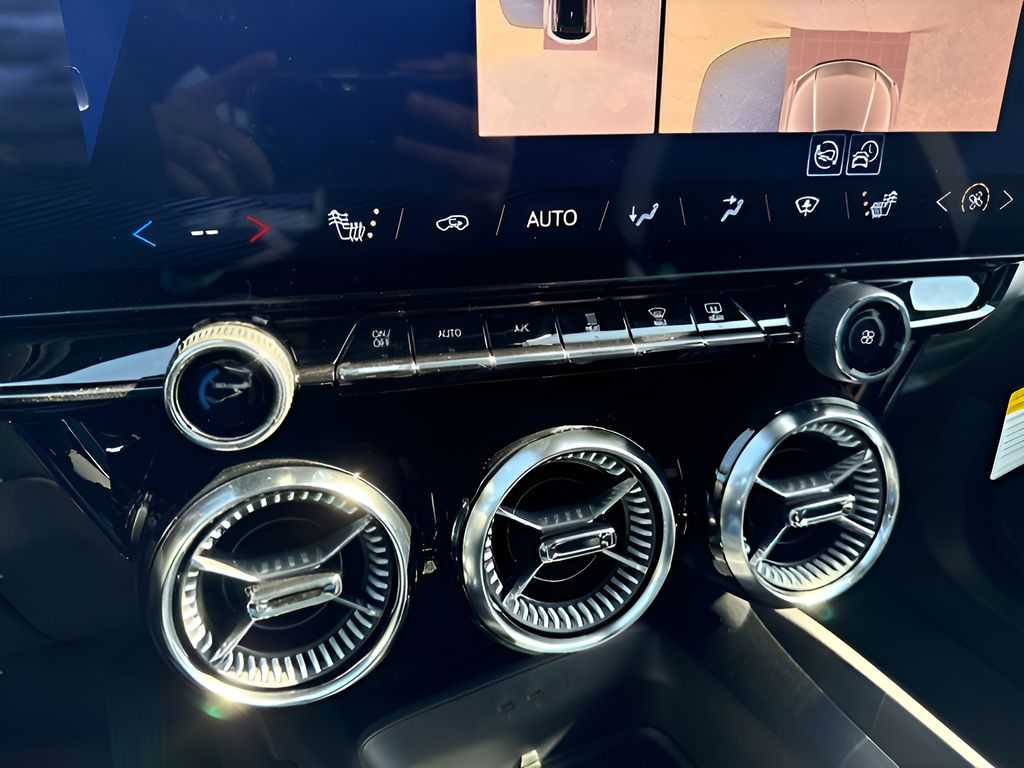 2025 Chevrolet Blazer EV LT - Photo 26