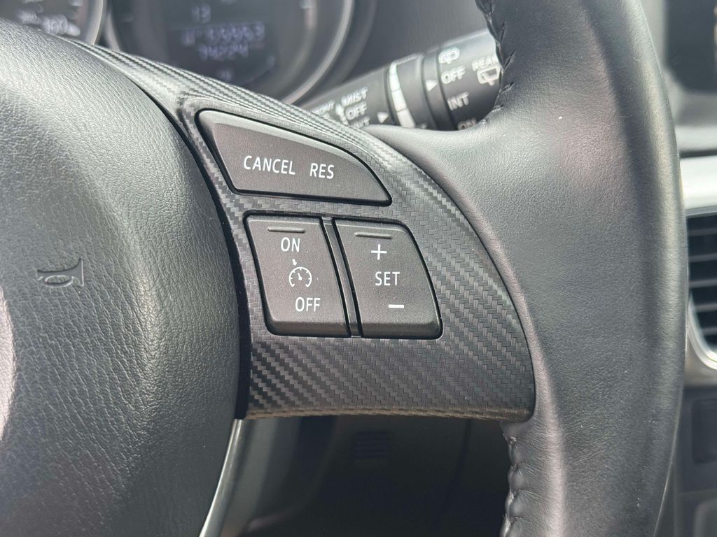 Used 2016 Silver Mazda Touring image 21
