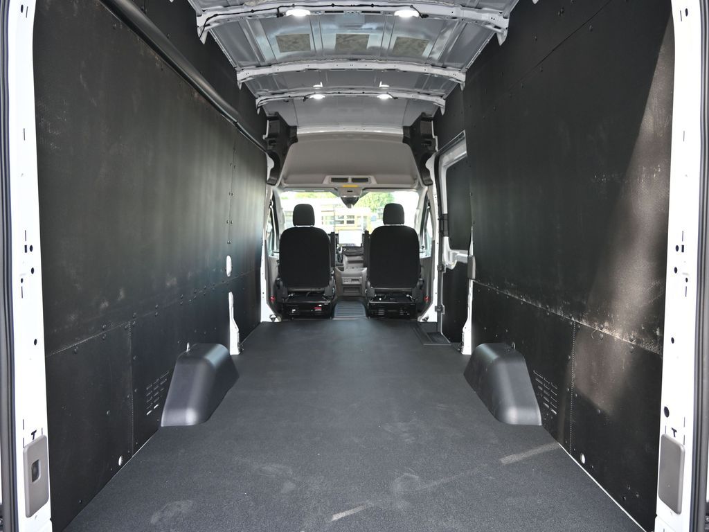2025 Ford Transit 350 HD