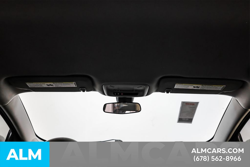 Used 2021 Silver Chevrolet LT image 30