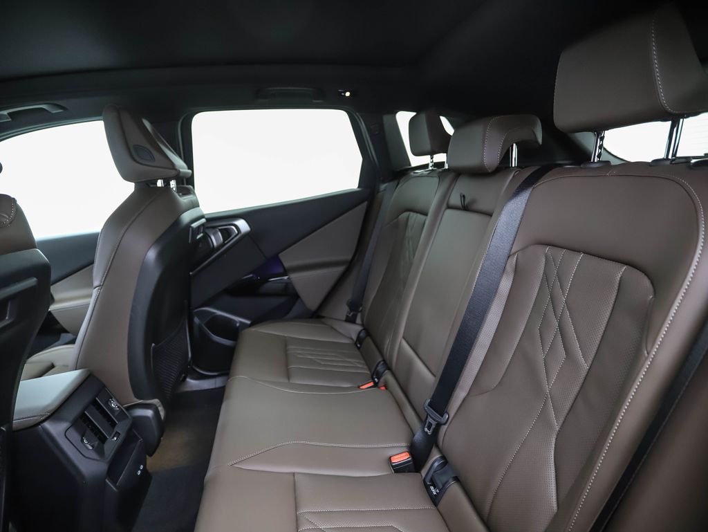 Thumbnail: 2026 BMW X3 - 22