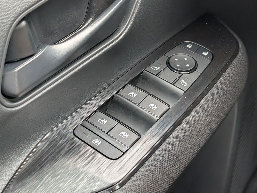 New 2026 Nissan Kicks SUV
