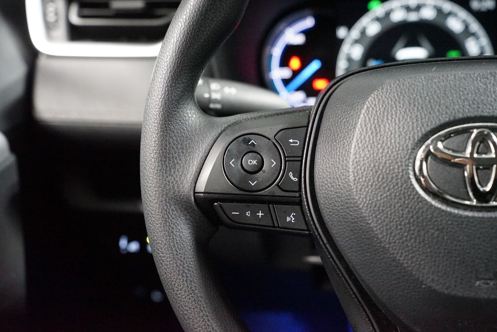 Thumbnail: 2025 Toyota RAV4 - 14