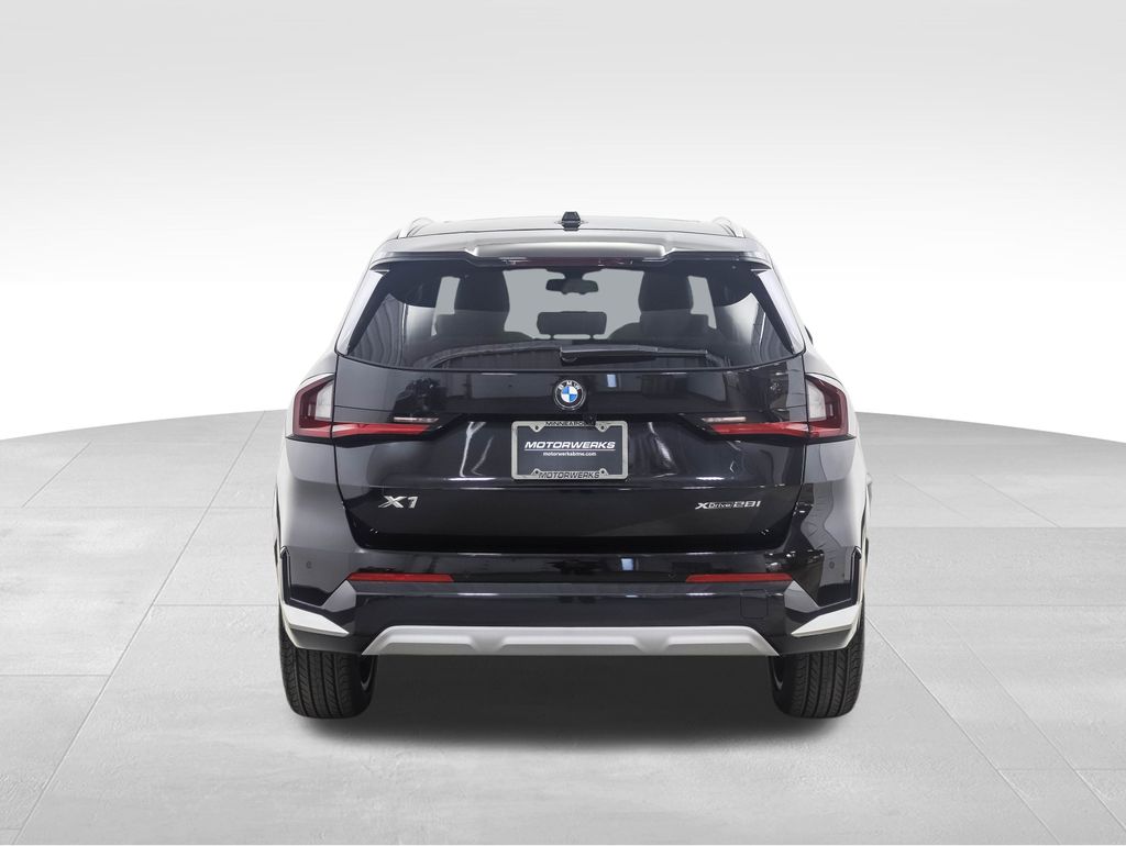 2025 BMW X1 xDrive28i 4