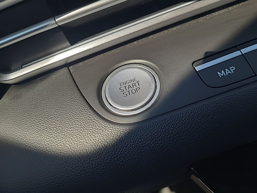 used 2025 Hyundai Elantra Hybrid car, priced at $23,904