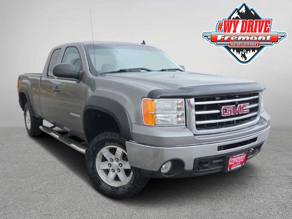 Steel Gray Metallic 2013 GMC Sierra 1500 SLE Ext. Cab 4WD Pickup Truck Four-Wheel Drive 6-Speed Automatic