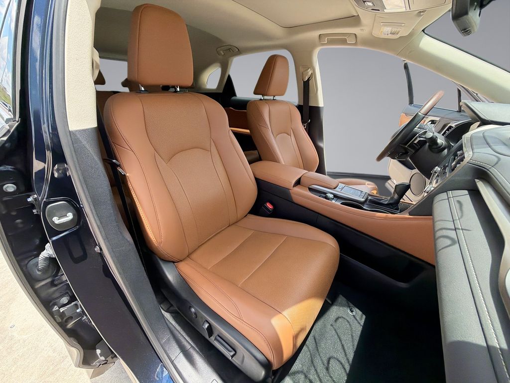 Thumbnail: 2021 Lexus RX - 16