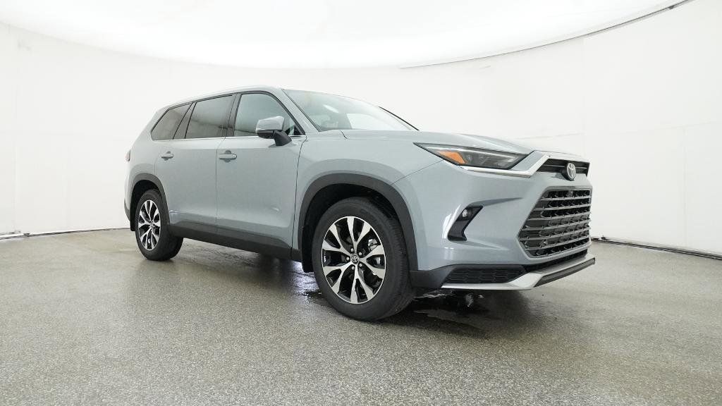 Thumbnail: 2026 Toyota Grand Highlander - 22