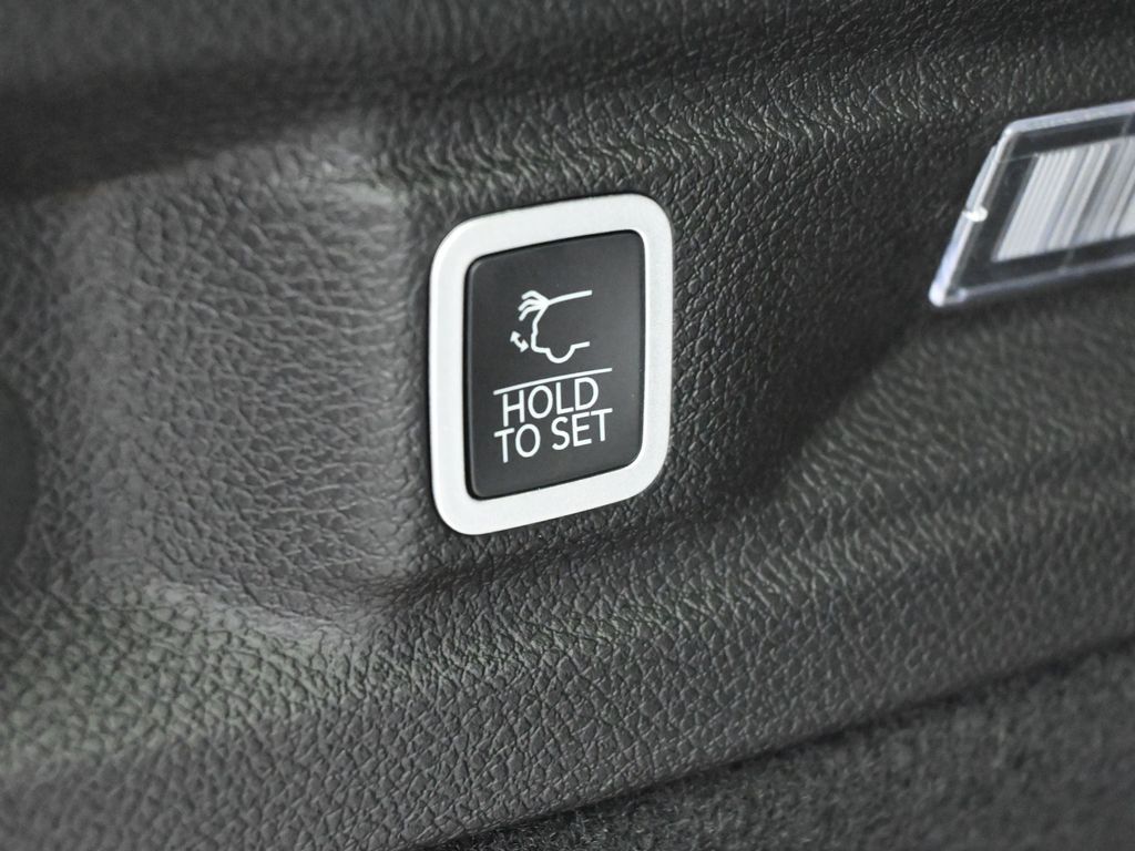 New 2026 Bright White Clearcoat Jeep Summit image 35