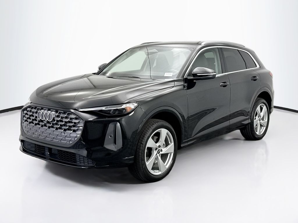 Thumbnail: 2025 Audi Q5 - 1