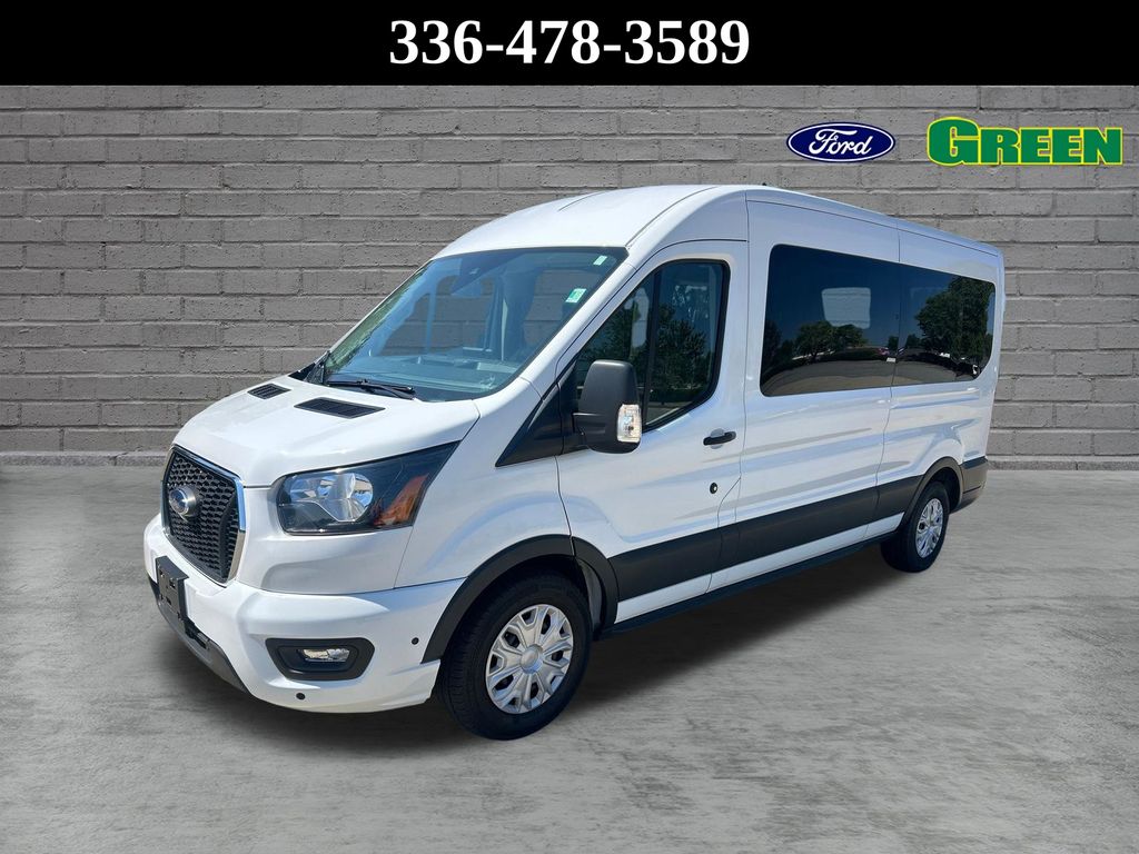 2025 Ford Transit Passenger 350 XLT Medium Roof LB RWD