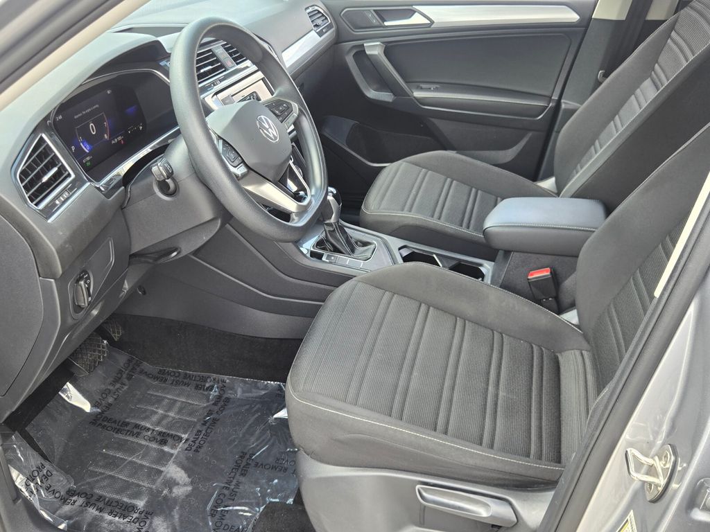2023 Volkswagen Tiguan - $16,200