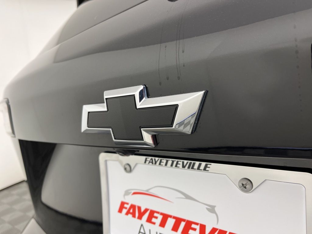 Thumbnail: 2025 Chevrolet Equinox - 11