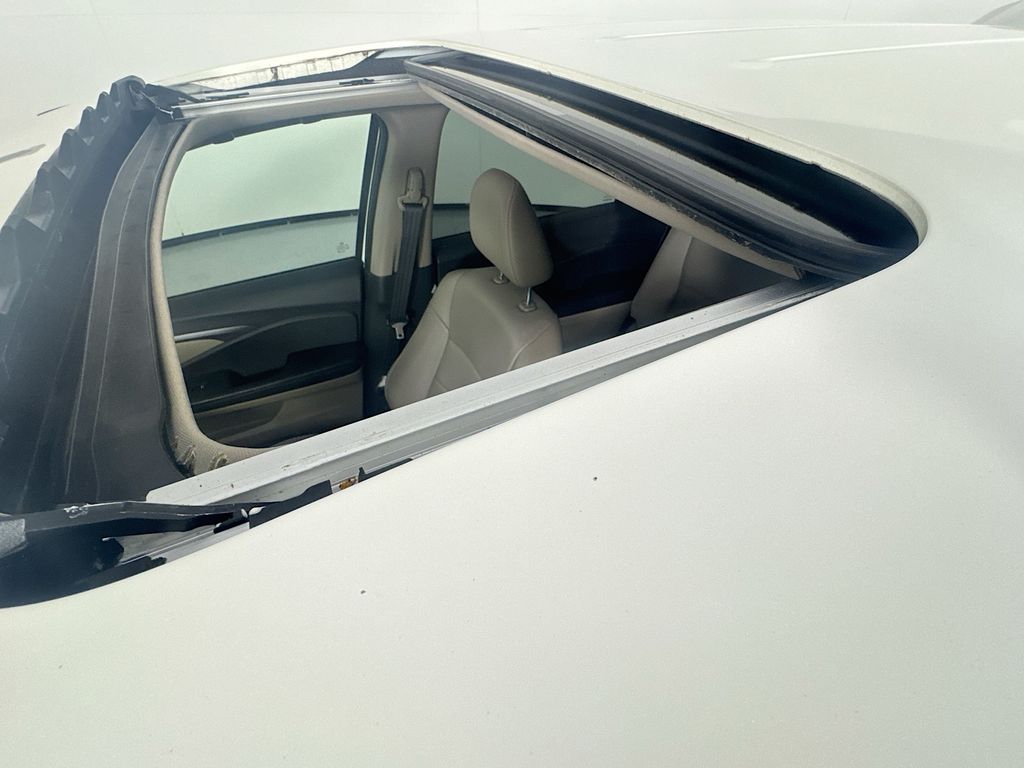 Used Car 2016 Honda Pilot  Ex-l For Sale Under $15,000 In Austin, Texas