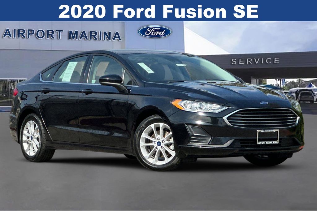 2020 Ford Fusion SE 2