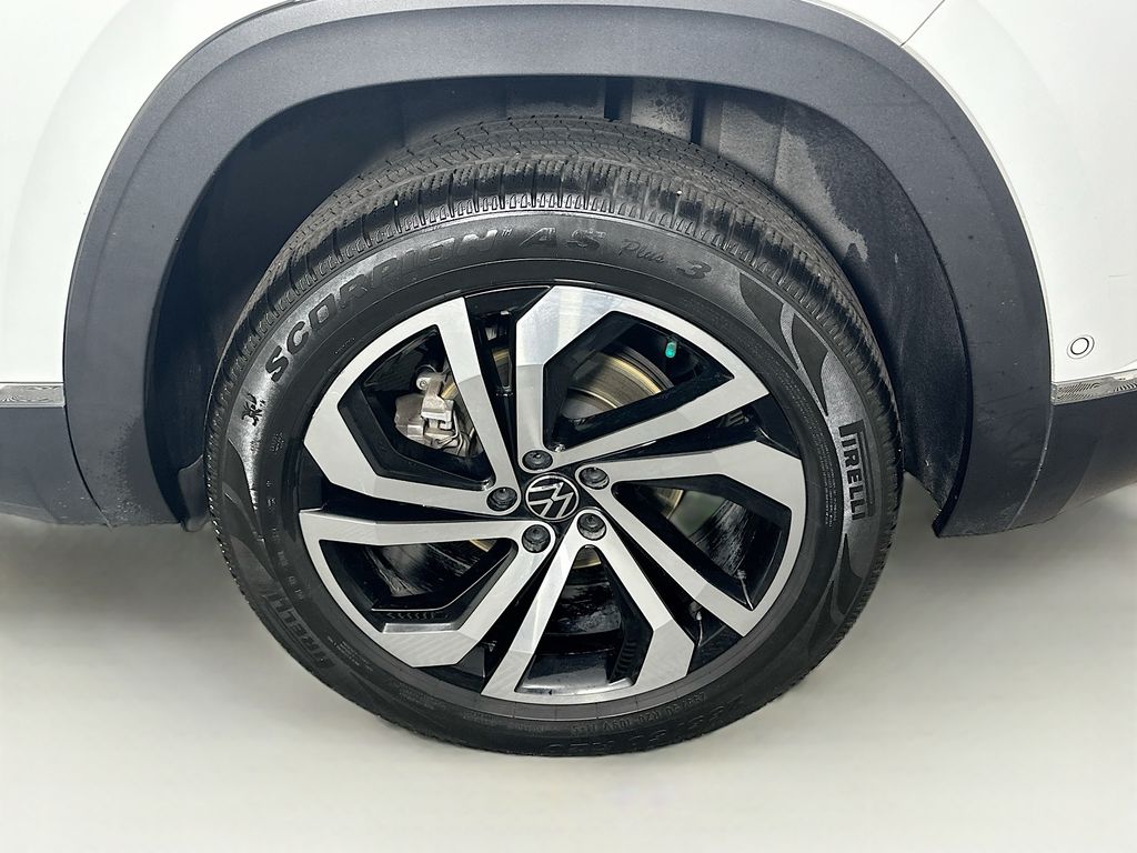 2021 Volkswagen Atlas SEL 26