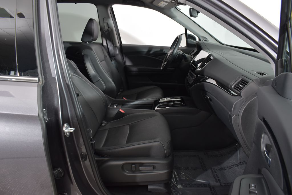 Thumbnail: 2021 Honda Pilot - 27