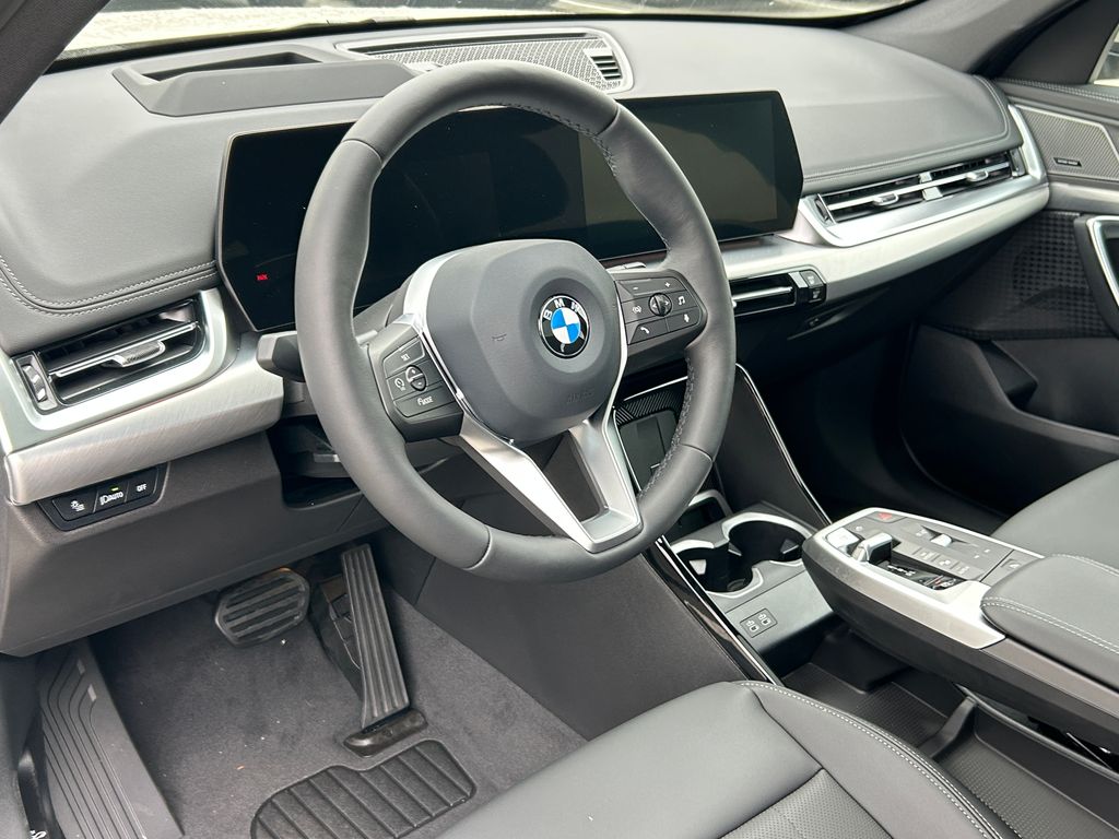 Thumbnail: 2026 BMW X1 - 13