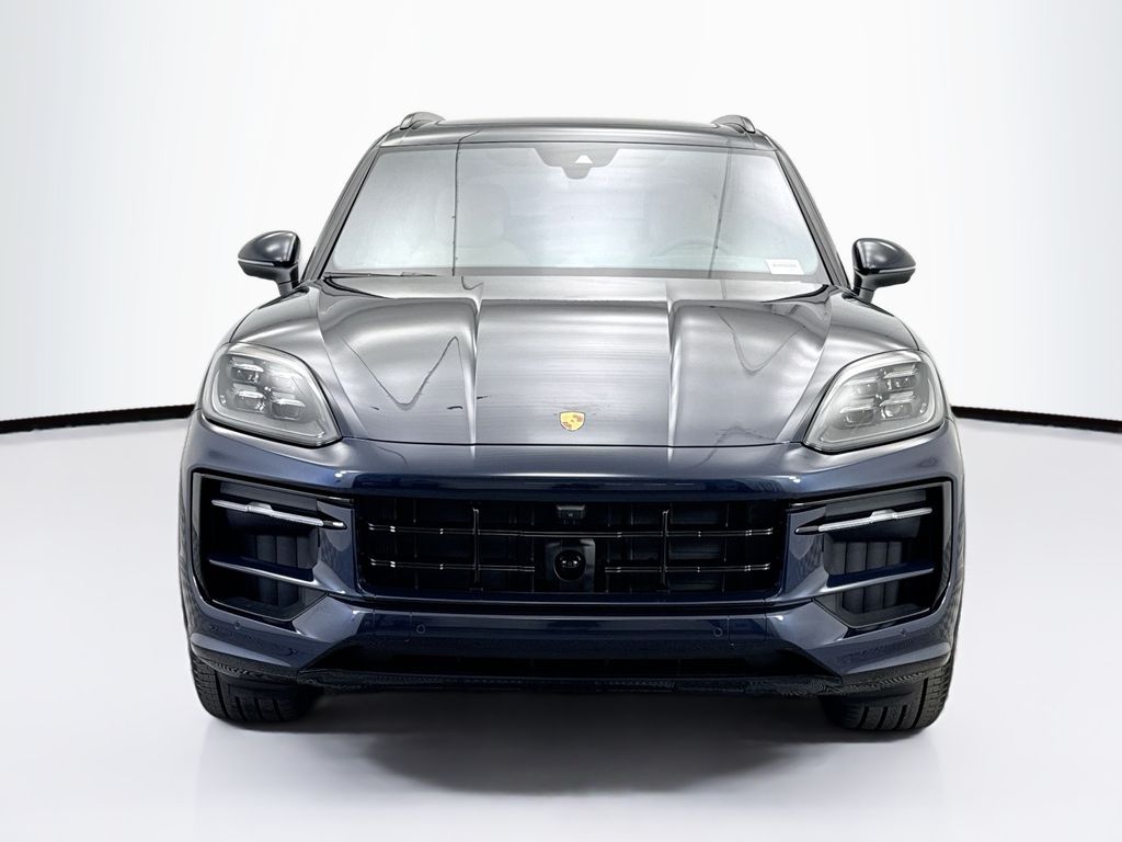 Thumbnail: 2026 Porsche Cayenne - 10