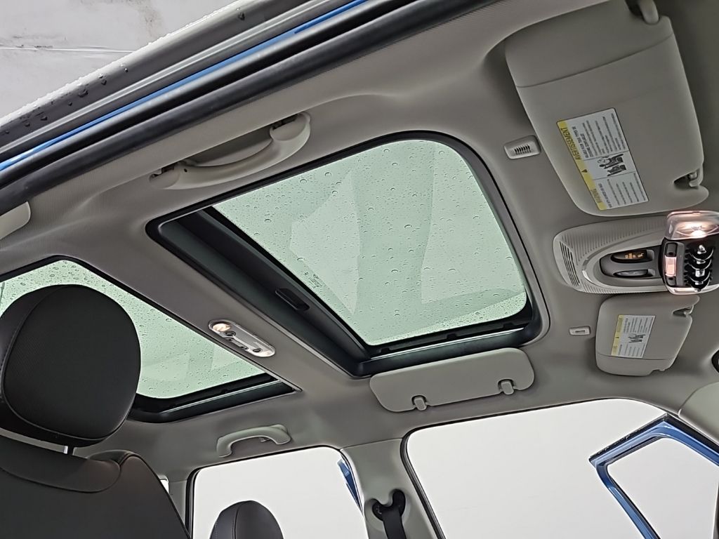 Thumbnail: 2024 MINI Cooper - 18