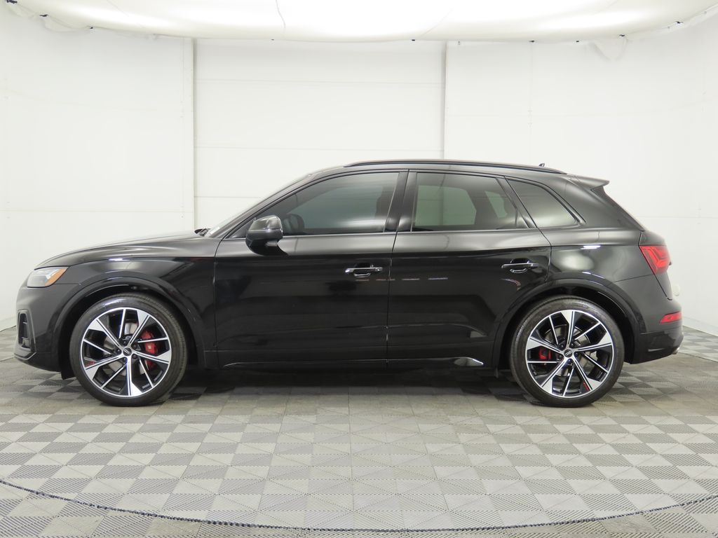 2022 Audi SQ5 Premium Plus 8