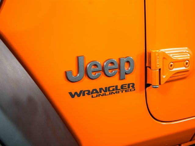 Used 2019 Orange Jeep Unlimited Rubicon image 13