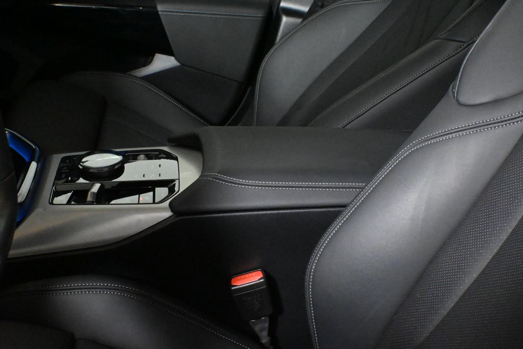 Thumbnail: 2025 BMW X3 - 24