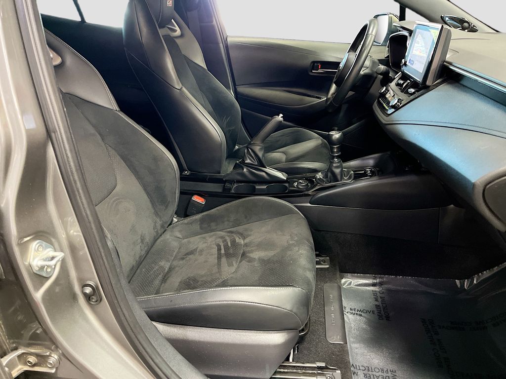 Used 2024 Heavy Metal Toyota Premium image 28