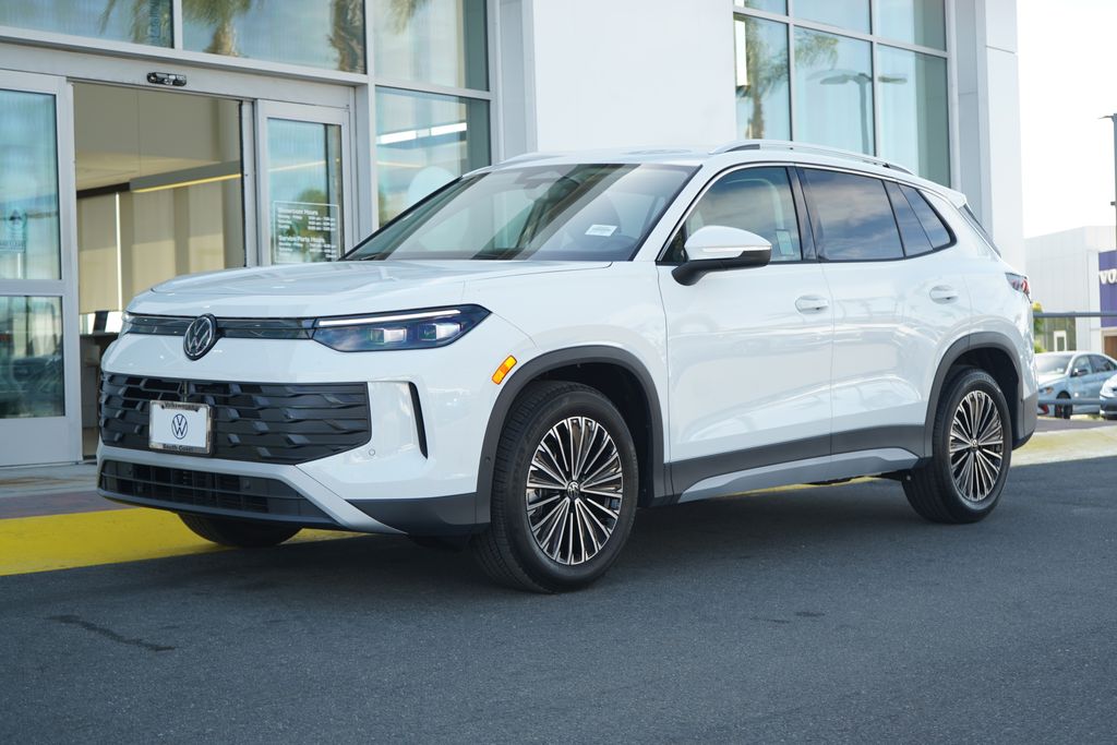 Thumbnail: 2026 Volkswagen Tiguan - 1