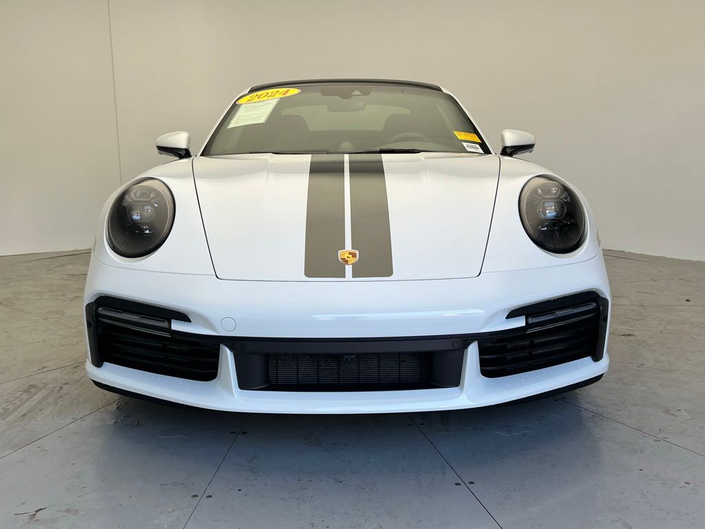 Thumbnail: 2024 Porsche 911 - 25