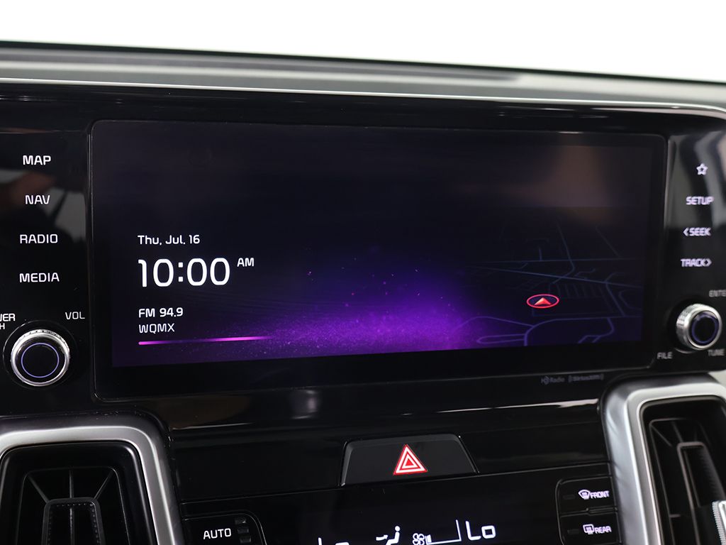 Used 2022 White Kia EX image 48