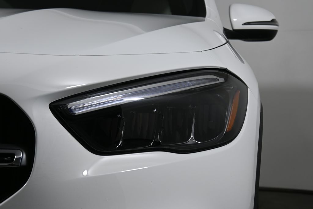 Thumbnail: 2026 Mercedes-Benz GLA - 10