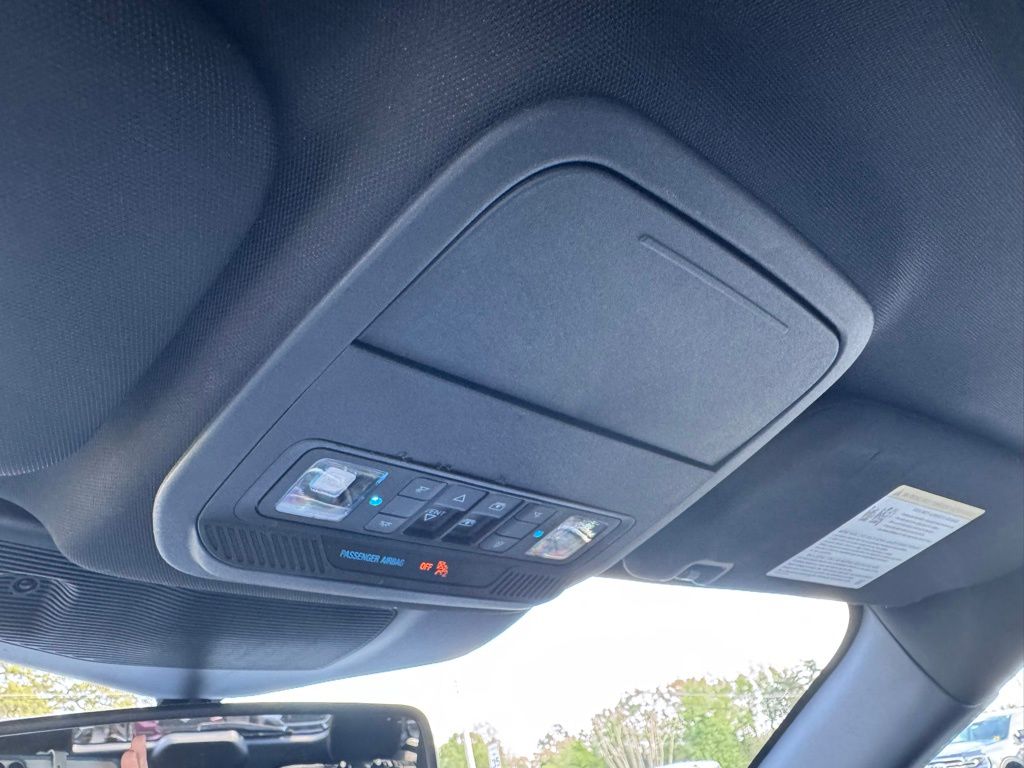 FordExplorer21